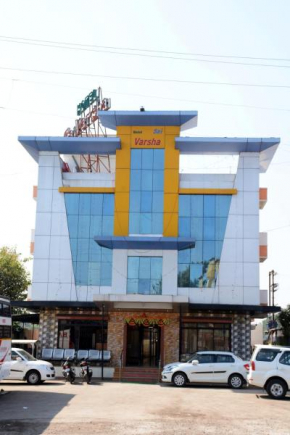 Отель Hotel Sai Varsha  Ширди